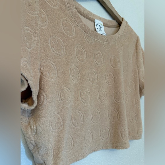Offline by Aerie Smiley Crop Tee - Picture 2 of 7